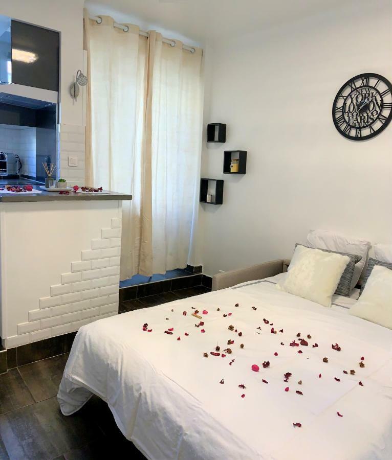 Beau Studio A 50M De La Plage نيس المظهر الخارجي الصورة